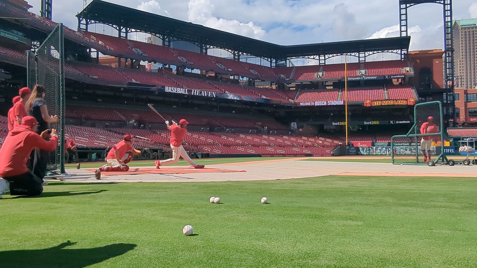 Jordan Walker put on a show during Home Run Derby practice at Busch on Saturday